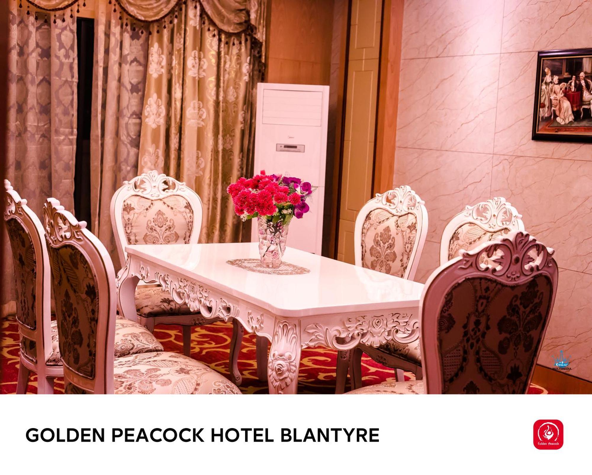 Golden Peacock Hotel Блантайър Екстериор снимка