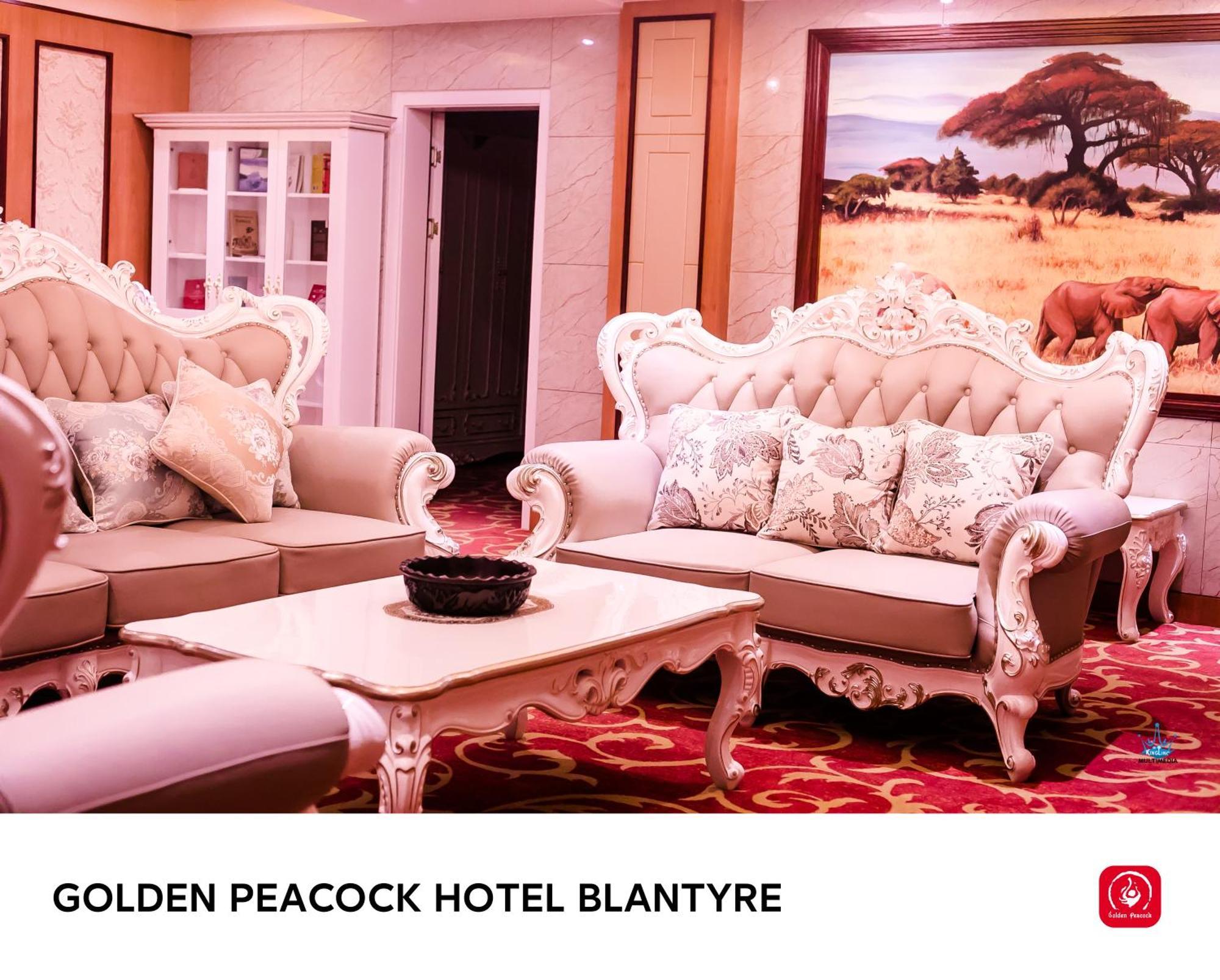 Golden Peacock Hotel Блантайър Екстериор снимка